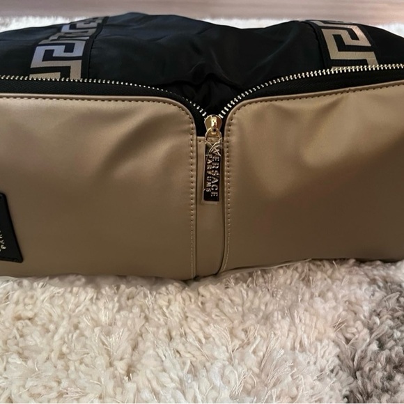 Women’s Versace Tote bag - Picture 9 of 12